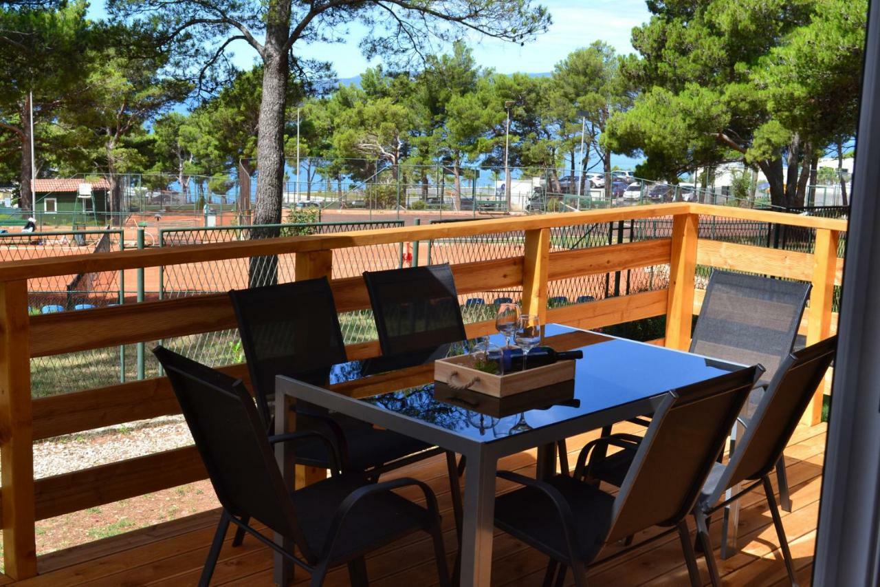 Apartments And Mobile Homes Makarska Buitenkant foto